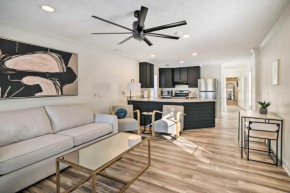 Chic Cottage Retreat with Grill, 2 Mi to MSU!